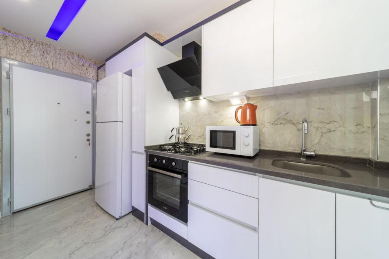 Modern And Central Duplex Apartment Near Beach In 安塔利亚 外观 照片